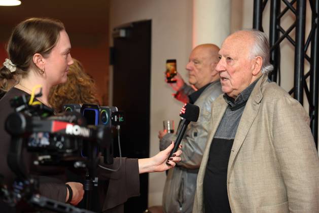 Werner Herzog, der Regisseur bei der Ankunft im Interview zur Auszeichnung mit dem Filmpreis Koeln im Rahmen der Film Festvial Cologne Awards am 16.10.2025 im Cineplex Filmpalast in Koeln Film Festival Cologne Awards 2025 in Koeln