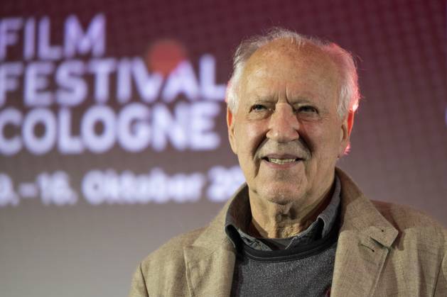 Regisseur, Filmemacher Werner HERZOG (mi.), Preistraeger Filmpreis Koeln 2025, Portrait, Portraet, freundlich, lachen, beim Film Festival Cologne, im Filmpalast Koeln, am 16.10.2025.