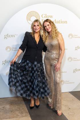 Charity - Glow Gala 2025 - Kim Fisher und Katja Burkard bei der Glow Gala 2025 im Hotel Luc Gendarmenmarkt am 16.10.2025 in Berlin. Copyright: xEventpressxKochanx