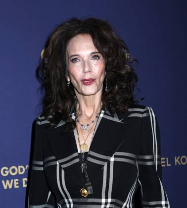 October 20, 2025, New York, Ny, United States: Lynda Carter attends God s Love We Deliver 2025 Golden Heart Awards Celebration. Held at Cathedral Church of St. John the Divine in New York. Zuma Press October 20, 2025. New York United States - ZUMAp281 20251020_zea_p281_166 Copyright: xPhotoxImagexPressx