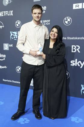 David Seeberg und Cerin Eldor bei der Verleihung vom Blauer Panther - TV & Streaming Award 2025 in der BMW Welt. München, 22.10.2025