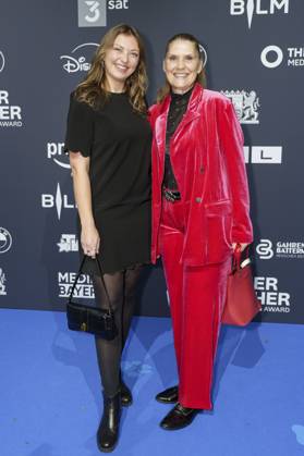 Mira Huber und Corinna Binzer bei der Verleihung vom Blauer Panther - TV & Streaming Award 2025 in der BMW Welt. München, 22.10.2025