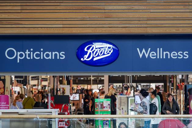 Daily Life In Sheffield The logo of Boots is in Sheffield, United Kingdom, on October 23, 2025. Sheffield United Kingdom  Copyright: xGiannisxAlexopoulosx originalFilename: alexopoulos-notitle251023_npdHe.jpg