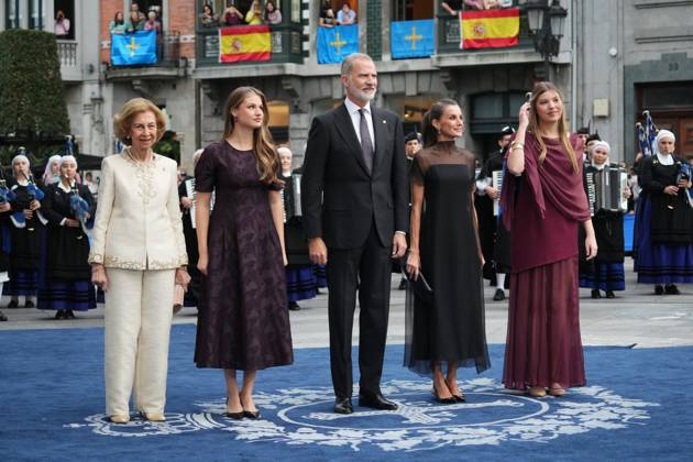 Spanish King Felipe VI and Queen Letizia with Princess Leonor de Borbon and Infanta Sofia de Borbon and Queen Sofia of Greece during the Princess of Asturias Awards 2025 in Oviedo, on Friday 24 October 2025. Cordon Press 