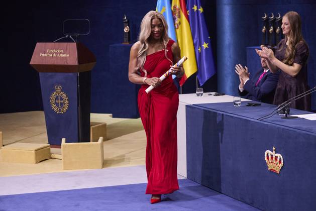 October 24, 2025, Oviedo, Oviedo, Spain: SERENA WILLIAMS attends the Princesa de Asturias Awards 2025 ceremony Oviedo Spain - ZUMAc260 20251024_zep_c260_066 Copyright: xMikexChicorrox