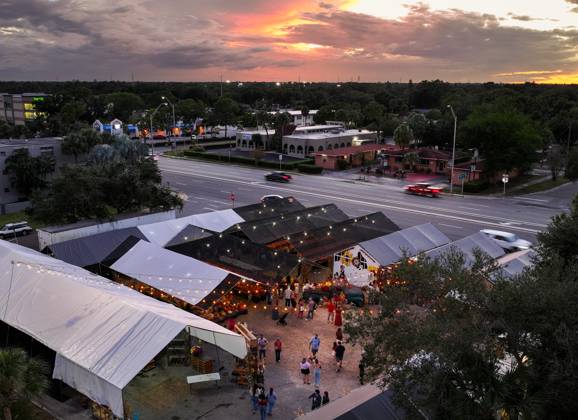 October 27, 2025, St. Petersburg, Florida, USA: An aerial drone view as the sun sets at Gallagherâ€⠢s Pumpkins and Christmas Trees, 7401 4th St. North, on Monday, Oct. 27, 2025 in St. Petersburg. St. Petersburg USA - ZUMAs70_ 20251027_zan_s70_027 Copyright: xDirkxShaddx