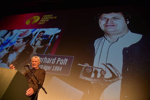 68. Preisverleihung Ernst-Lubitsch-Preis Gerhard Polt, Preisträger 1984 Ankunft, roter Teppich zur 68. Preisverleihung Ernst-Lubitsch-Preis im kino Babylon Berlin am 29.10.2025