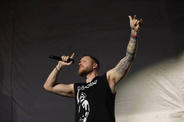 Nils Wehowsky alias Finch bei einem Konzert in der Uber Arena in Berlin, 31. Oktober 2025. Finch Konzert Berlin