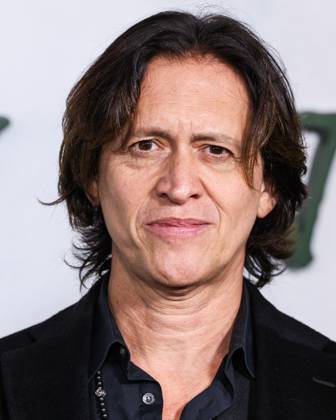 Los Angeles Premiere Of Netflix s Train Dreams HOLLYWOOD, LOS ANGELES, CALIFORNIA, USA - NOVEMBER 03: American film and television actor Clifton Collins Jr. arrives at the Los Angeles Premiere Of Netflix s Train Dreams held at The Egyptian Theatre Hollywood on November 3, 2025 in Hollywood, Los Angeles, California, United States., Credit:Xavier Collin Avalon United States, California, Hollywood, The Egyptian Theatre Hollywood Copyright: xXavierxCollinx xAvalonx 1050278802