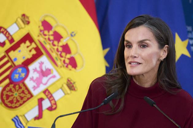 Queen Letizia attends the delivery of the 2024 and 2025 National Innovation and Design Awards Queen Letizia of Spain attends the delivery of the 2024 and 2025 National Innovation and Design Awards at El Pardo Royal Palace on November 6, 2025 in Madrid, Spain Photo by IMAGO MPG Madrid El Pardo Royal Palace Madrid Spain  Copyright: xMPGx