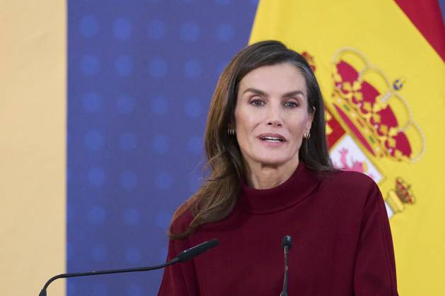 06-11-2025 Madrid Queen Letizia attended the national innovation and design awards 2024 and 2025 at the El Pardo palace in Madrid. No Spain Â  Copyright: xPPEx