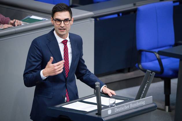 Sachsen-Anhalt, Sepp Müller will neuer CDU-Landeschef werden - Archivbilder Deutscher Bundestag, 38. Plenarsitzung Sepp Mueller (CDU) bei seiner Rede zum Tagesordnungspunkt Windindustrie und Photovoltaik bei der 38. Sitzung des Deutschen Bundestag in Berlin, 07.11.2025 Berlin Berlin Deutschland