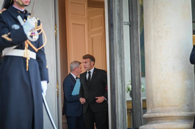 French president Emmanuel Macron welcomes Mahmoud Abbas at Elysee Palace 450581 2025 11 11 Copyright: xBarbaraxNeymanx xStarfacex STAR_450581_016