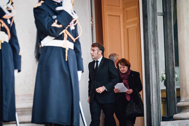 French president Emmanuel Macron welcomes Mahmoud Abbas at Elysee Palace 450581 2025 11 11 Copyright: xBarbaraxNeymanx xStarfacex STAR_450581_018