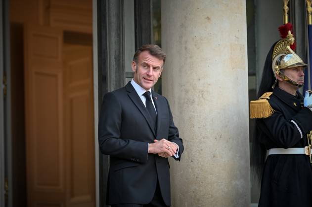 French president Emmanuel Macron welcomes Mahmoud Abbas at Elysee Palace 450581 2025 11 11 Copyright: xBarbaraxNeymanx xStarfacex STAR_450581_020