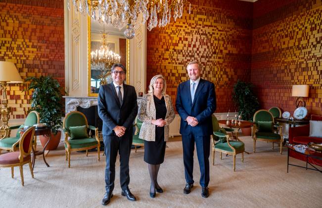 13-11-2025 HtB King Willem-Alexander during a meeting with Mr. Mattias Guyomar, president van het Europees Hof voor de Rechten van de Mens, and Mrs. Jolien Schukking, Judge, of the European Court of Human Rights at palace Huis ten Bosch Palace in The Hague. Â Copyright: xPPEx