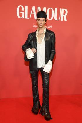 abb GlamourWomen- Dustin Hanke zu Gast auf dem roten Teppich bei den 3. GLAMOUR WOMEN OF THE YEAR AWARD im The Ritz Carlton Hotel Berlin am 14.11.2025 in Berlin Berlin Deutschland