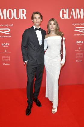 Arne-Carlos Böttcher und Viviana Wessels bei der Verleihung des Glamour Women of the Year Award 2025 im The Ritz Carlton Hotel. Berlin, 14.11.2025