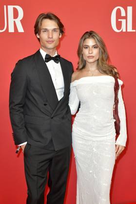 Arne-Carlos Böttcher und Viviana Wessels bei der Verleihung des Glamour Women of the Year Award 2025 im The Ritz Carlton Hotel. Berlin, 14.11.2025