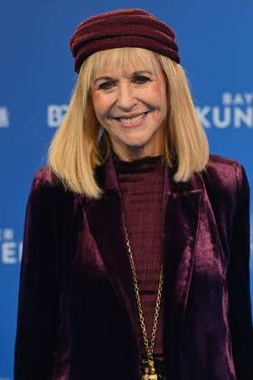 Patricia RIEKEL (Journalistin), Einzelbild,angeschnittenes Einzelmotiv,Portraet,Portrait,Porträt. Verleihung Bayerischer Kunstpreis 2025 am 18.11.2025 im Bergson Kunstkraftwerk in Muenchen