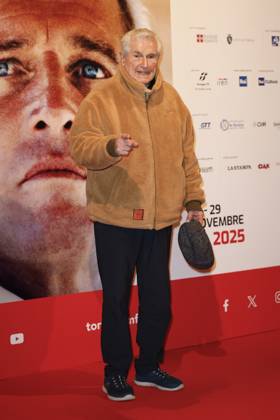 43 Turin Film Festival - Photocall TURIN, ITALY - NOVEMBER 22: Claude Lelouch poses at the photocall of Stella della Mole Award during the 43rd Torino Film Festival 2025 at Teatro Regio on November 22, 2025 in Turin, Italy. Photo Marco Piovanotto Abacapress.com  Copyright: xPiovanottoxMarco ABACAx