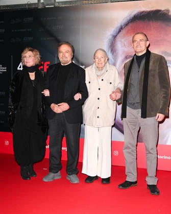 43 Turin Film Festival 2025, Day 4 - Photocall Vanessa Redgrave Star of the Mole In the photo: Vanessa Redgrave, Franco Nero, Carlo Gabriel Nero  Copyright: xManuelexMangiarottix xipa-agency.netx xDxAvanzo Mangiarottix IPA_Agency_IPA68362019