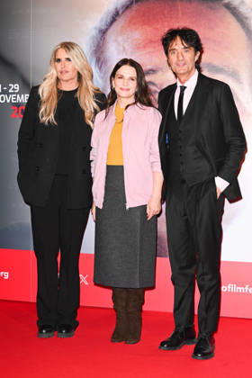 43 Turin Film Festival 2025, Day 4 - Photocall Juliette Binoche Star of the Mole In the photo: Juliette Binoche, Tiziana Rocca, Giulio Base  Copyright: xManuelexMangiarottix xipa-agency.netx xDxAvanzo Mangiarottix IPA_Agency_IPA68362567