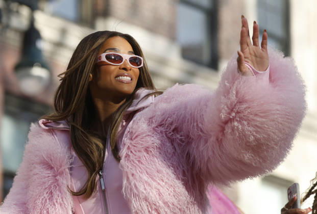 Singer-songwriter Ciara waves to spectators during the 99th Annual Macy s Thanksgiving Day Parade in New York City on Thursday, November 27, 2025.  NYP20251127139 JOHNxANGELILLO