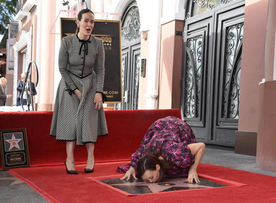 Actress Sarah Paulson (L) is joined by Carla Gallo during an unveiling ceremony honoring her with the 2,829th star on the Hollywood Walk of Fame in Los Angeles on Tuesday, December 2, 2025.  LAP2025120220 JIMxRUYMEN