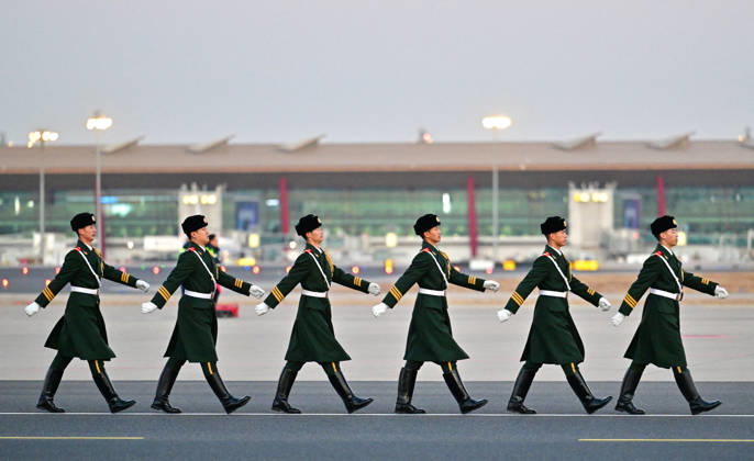 Illustration The French presidential couple lands in Beijing for a three-day state visit to China This is the presidents fourth visit to China since his election in 2017 The aim of this state visit is to rebalance the relationship between the two countries Upon arrival, the presidential couple will visit the Qianlong Gardens, named after the sixth emperor of the Qing dynasty Beijing, December 3, 2025 Christian Liewig Bestimage Pool A The French presidential couple lands in Beijing for a three-day state visit to China This is the presidents fourth visit to China since his election in 2017 The aim of this state visit is to rebalance relations between the two countries Upon their arrival, the presidential couple will visit the Qianlong Garden  Copyright: xChristianxLiewigx xBestimagexChristianxLiewigx xBestimagex