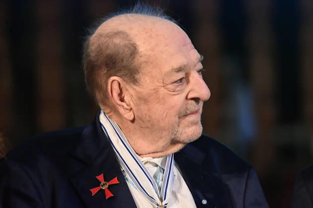 Ralph SIEGEL (Komponist) Einzelbild,angeschnittenes Einzelmotiv,Portraet,Portrait,Porträt.Profil,seitlich. Verleihung Bayerischer Maximiliansorden am 03.12.2025 im Antiquariat der Residenz in Muenchen.