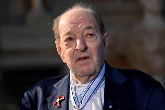 Ralph SIEGEL (Komponist) Einzelbild,angeschnittenes Einzelmotiv,Portraet,Portrait,Porträt. Verleihung Bayerischer Maximiliansorden am 03.12.2025 im Antiquariat der Residenz in Muenchen.