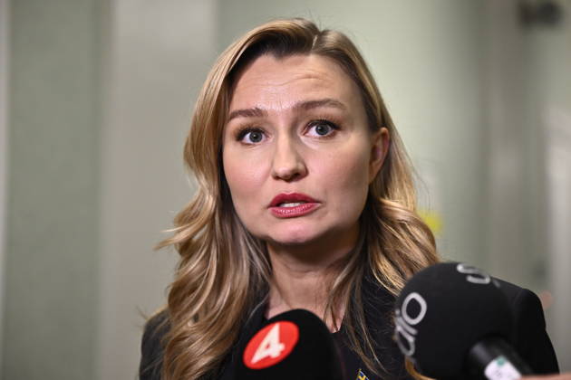 STOCKHOLM, SWEDEN 20251204 Energy and Industry Minister Ebba Busch KD meets the media after the meeting with the Industry Committee in the Riksdag STOCKHOLM SWEDEN x10060x Copyright: xHenrikxMontgomery TTx NÄRINGSUTSKOTTET ELMARKNAD ZpQj9lCO5H4