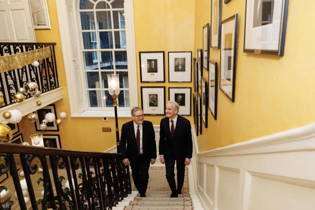 News Bilder des Tages Prime Minister Keir Starmer meets Norway PM Jonas Gahr Store 04 12 2025. London, United Kingdom. Prime Minister Keir Starmer meets Norwegian Prime Minister Jonas Gahr Store for a bilateral meeting in 10 Downing Street., Credit:Simon Dawson Avalon United Kingdom, Greater London, London, 10 Downing Street  Copyright: xSimonxDawsonx xAvalonx 1056510011