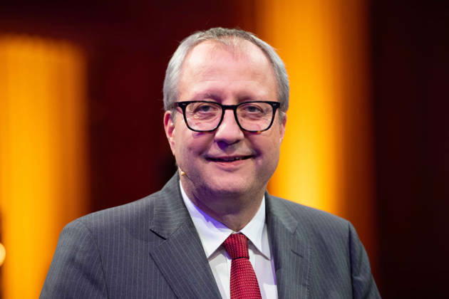 Andreas VOSSKUHLE, Voßkuhle, ehem. Praesident Bundesverfassungsgericht, Portraet, Porträt, Portrait, Angeschnittenes Einzelbild, Einzelmotiv, Hanns-Joachim-Friedrichs-Preis 2025, Verleihung am 04.12.2025, in Koeln.