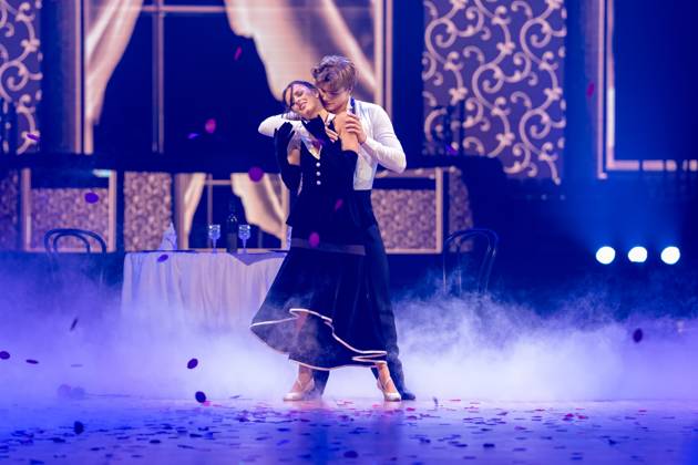 Lets DanceLive - Die Tour 2025 Taliso Engel und Patricija Ionel bei der Lets Dance Live Tour am 04.12.2025 in der SAP Arena Mannheim. Mannheim SAP Arena Baden-Württemberg