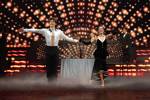 Lets DanceLive - Die Tour 2025 Taliso Engel und Patricija Ionel bei der Lets Dance Live Tour am 04.12.2025 in der SAP Arena Mannheim. Mannheim SAP Arena Baden-Württemberg
