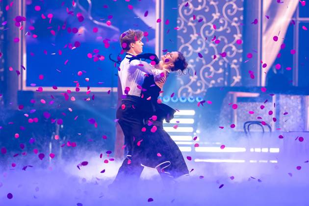 Lets DanceLive - Die Tour 2025 Taliso Engel und Patricija Ionel bei der Lets Dance Live Tour am 04.12.2025 in der SAP Arena Mannheim. Mannheim SAP Arena Baden-Württemberg