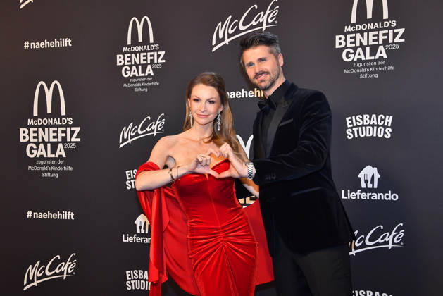 Jana Schoelermann und Thore Schoelermann bei der Benefiz Gala zugunsten der McDonalds Kinderhilfe Stiftung am 6.12.2025 in Muenchen McDonalds Benefiz Gala 2025 in Muenchen
