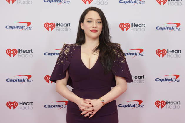 December 5, 2025, Inglewood, United States: Kat Dennings attends iHeartRadio 102.7 KIIS FM s Jingle Ball 2025 at Intuit Dome. Inglewood United States - ZUMAs197 20251205_aaa_s197_873 Copyright: xImagexSpacex