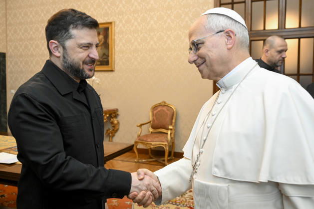 ITALY - POPE LEO XIV RECEIVES IN PRIVATE AUDIENCE HIS EXCELLENCY MR VOLODYMYR ZELENSKY AT THE VATICAN - 2025 12 9 Italy, Rome, Vatican, 2025 12 9 Pope Leo XIV receives in private audience His Excellency Mr. Volodymyr Zelensky, President of the Republic of Ukraine at the Vatican, EDITORIAL USE ONLY - NO BOOKS Copyright: xVATICANxMEDIAx