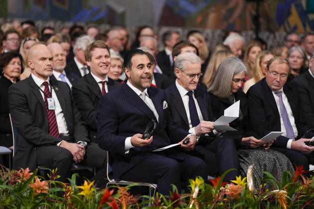 Nobels fredspris 2025 Oslo 20251210. Stortingspresident, Masud Gharahkhani (Ap) og statsminister Jonas Gahr Store (Ap) ankommer Oslo Radhus for utdelingen av Nobels fredspris. Datteren til Nobels fredsprismottaker, Ana Corina Sosa, tar i mot prisen pa vegne av sin mor. Den venezuelanske opposisjonslederen Maria Corina Machado far prisen for sitt utrettelige arbeid for a sikre demokratiske rettigheter for folket i Venezuela, og for sin kamp for en rettferdig og fredelig overgang fra diktatur til folkestyre. Pa grunn av omstendighetene i hjemlandet Venezuela kunne ikke Nobels fredsprismottaker delta pa utdelingen i Norge. Foto: Ole Berg-Rusten POOL NTB Oslo Norge j3iHMSCbhGY EDITORIAL USE ONLY Ref:_BNCj3iHMSCbhGY.jpg Copyright: xOlexBerg-Rustenx xPOOLx xNTBx
