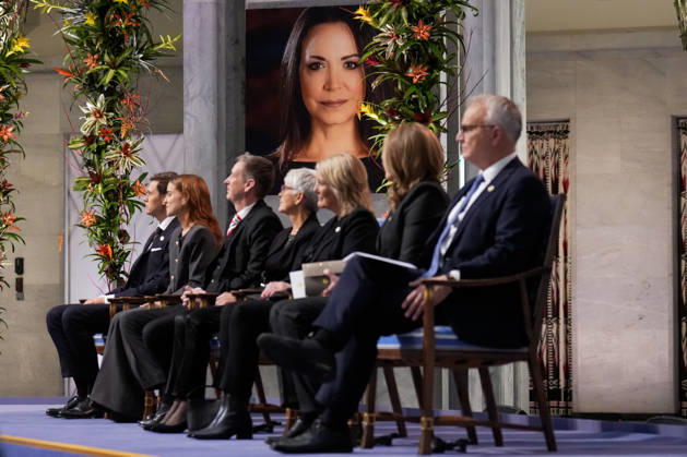 Nobels fredspris 2025 Oslo 20251210. Et bilde av Nobels fredsprismottaker Maria Corina Machado under utdelingen av Nobels fredspris i Oslo radhus. Den venezuelanske opposisjonslederen Maria Corina Machado far prisen for sitt utrettelige arbeid for a sikre demokratiske rettigheter for folket i Venezuela, og for sin kamp for en rettferdig og fredelig overgang fra diktatur til folkestyre. Pa grunn av omstendighetene i hjemlandet Venezuela kunne ikke Nobels fredsprismottaker delta pa utdelingen i Norge. Foto: Ole Berg-Rusten NTB POOL Oslo Norge ZV3hLM-DEaw EDITORIAL USE ONLY Ref:_BNCZV3hLM-DEaw.jpg Copyright: xOlexBerg-Rustenx xNTBx