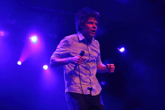 John Maus bei einem Konzert im Astra Kulturhaus in Berlin, 10. Dezember 2025. John Maus Konzert Berlin
