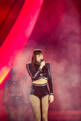 Music Concert - ANNALISA - TORINO The italian singer Annalisa during the concert in Turin during ANNALISA - TORINO, Music Concert in TORINO , Italy, December 13 2025 TORINO INALPI ARENA Italy Copyright: xRenataxRoattinox xLiveMediax LPM_2193871