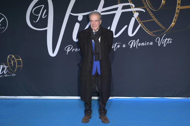 Enrico Montesano bei der Preisverleihung Il Vitti 2025 im Centro Congressi Roma La Nuvola. Rom, 14.12.2025