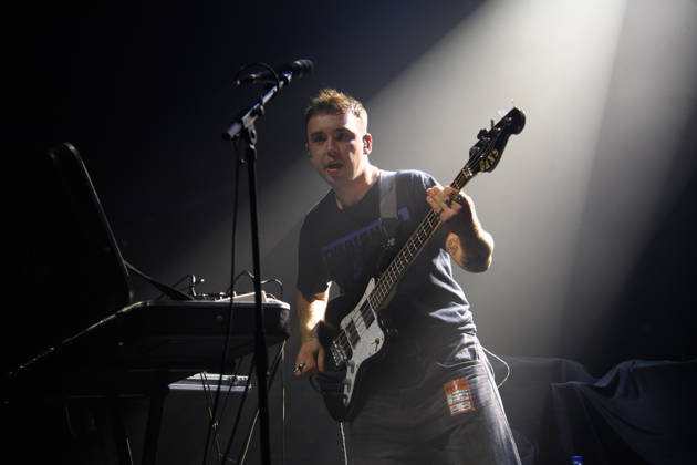 GANS Perform at Koko, London Bassist vocalist Tom Rhodes of english punk duo GANS performs at Koko in London, England, UK on Monday 15 December 2025., Credit:Justin Ng Avalon UK, England, London, Koko  Copyright: xJustinxNgx xAvalonx 1059599055