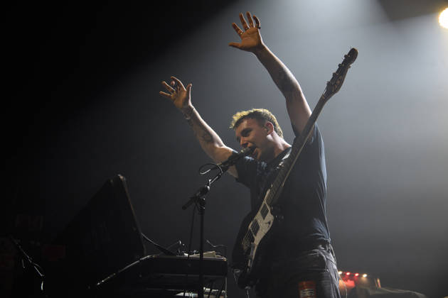 GANS Perform at Koko, London Bassist vocalist Tom Rhodes of english punk duo GANS performs at Koko in London, England, UK on Monday 15 December 2025., Credit:Justin Ng Avalon UK, England, London, Koko  Copyright: xJustinxNgx xAvalonx 1059599124