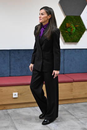 Queen Letizia chairs the meeting of the Board of Trustees of the FAD Youth Foundation Queen Letizia chairs the meeting of the Board of Trustees of the FAD Youth Foundation , on December 16, 2025, in Madrid Spain Dona Letizia, Honorary President of the FAD Youth Foundation , chairs the meeting of the Board of Trustees of the institution, which will address the issue of digital security for youth QUEEN LETIZIA FAD YOUTH 16 DECEMBER 2025 José Madrid Madrid Madrid Espana Copyright: xJosà xOlivax 7172385