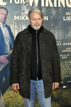 Mads Mikkelsen bei der Premiere des Kinofilms Therapie für Wikinger im Kino im Delphi-Filmpalast. Berlin, 17.12.2025